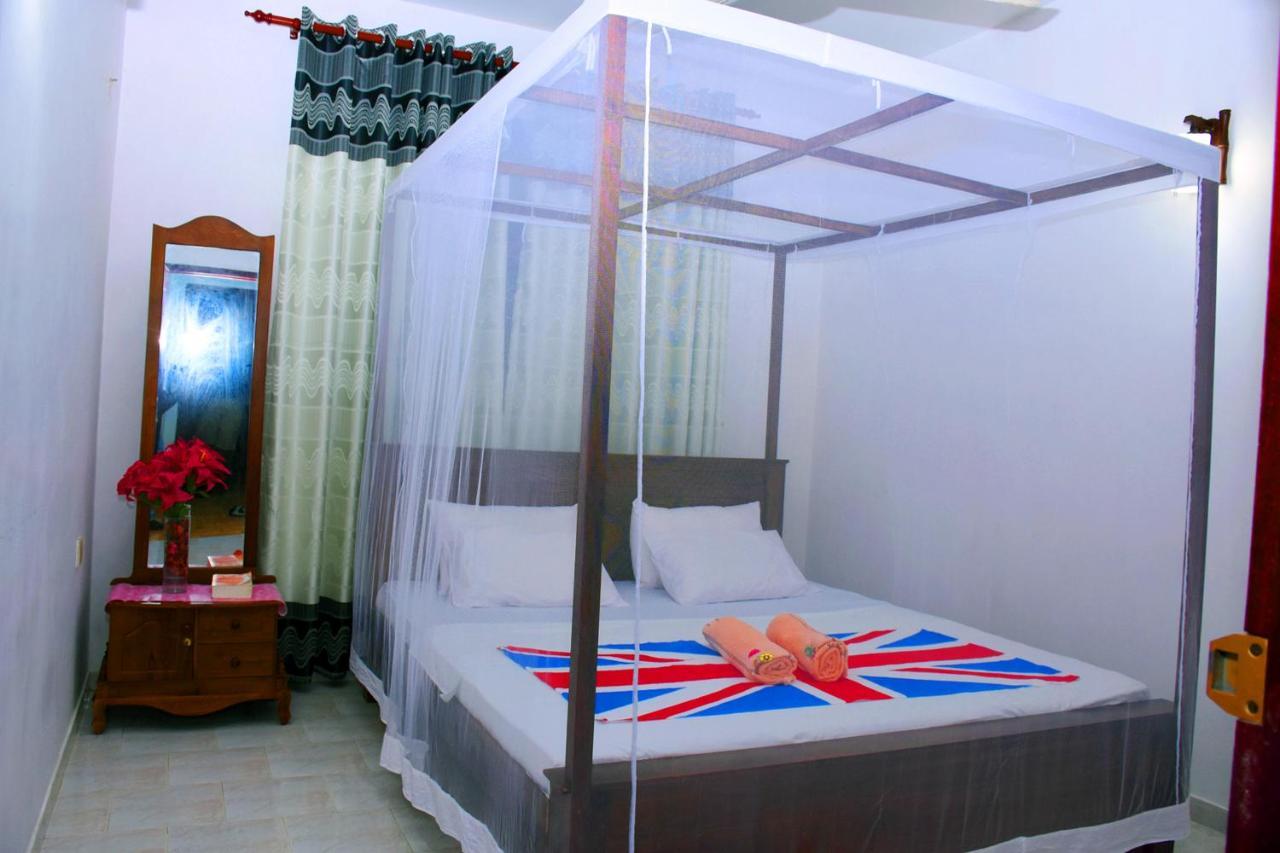 Indunil place hiriketiya Dikwella Bagian luar foto